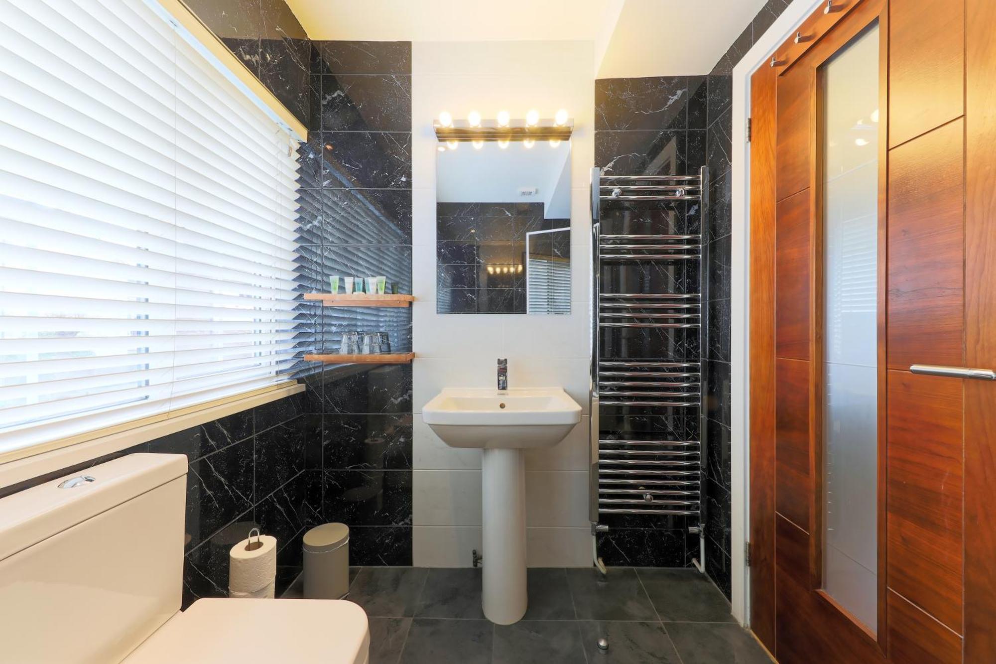 Stay 2A Boutique Rooms Фолькустоун Экстерьер фото